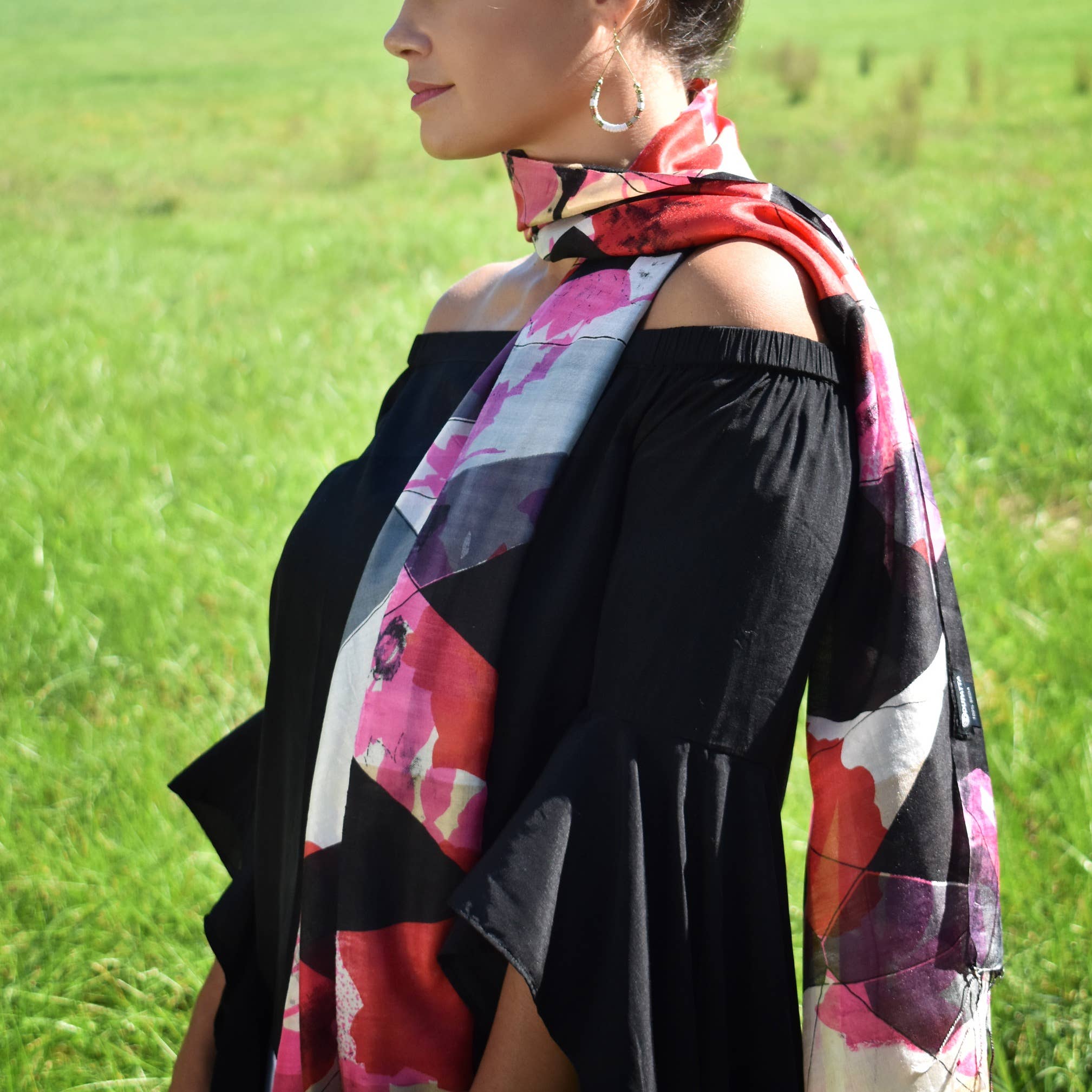 Alejandra Handwoven Silk Scarf - Image 4