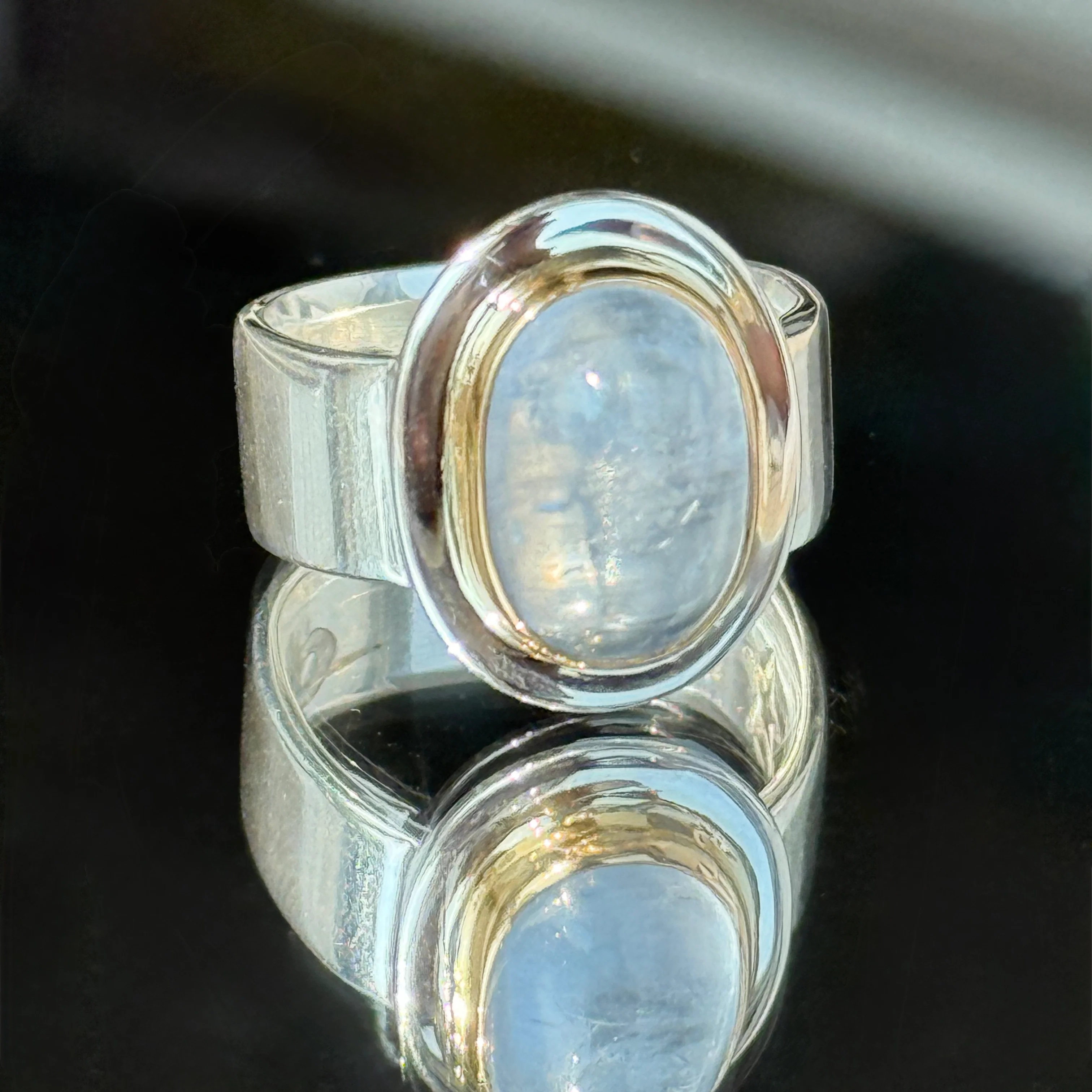 Aquamarine Time Honored Classic - Image 3