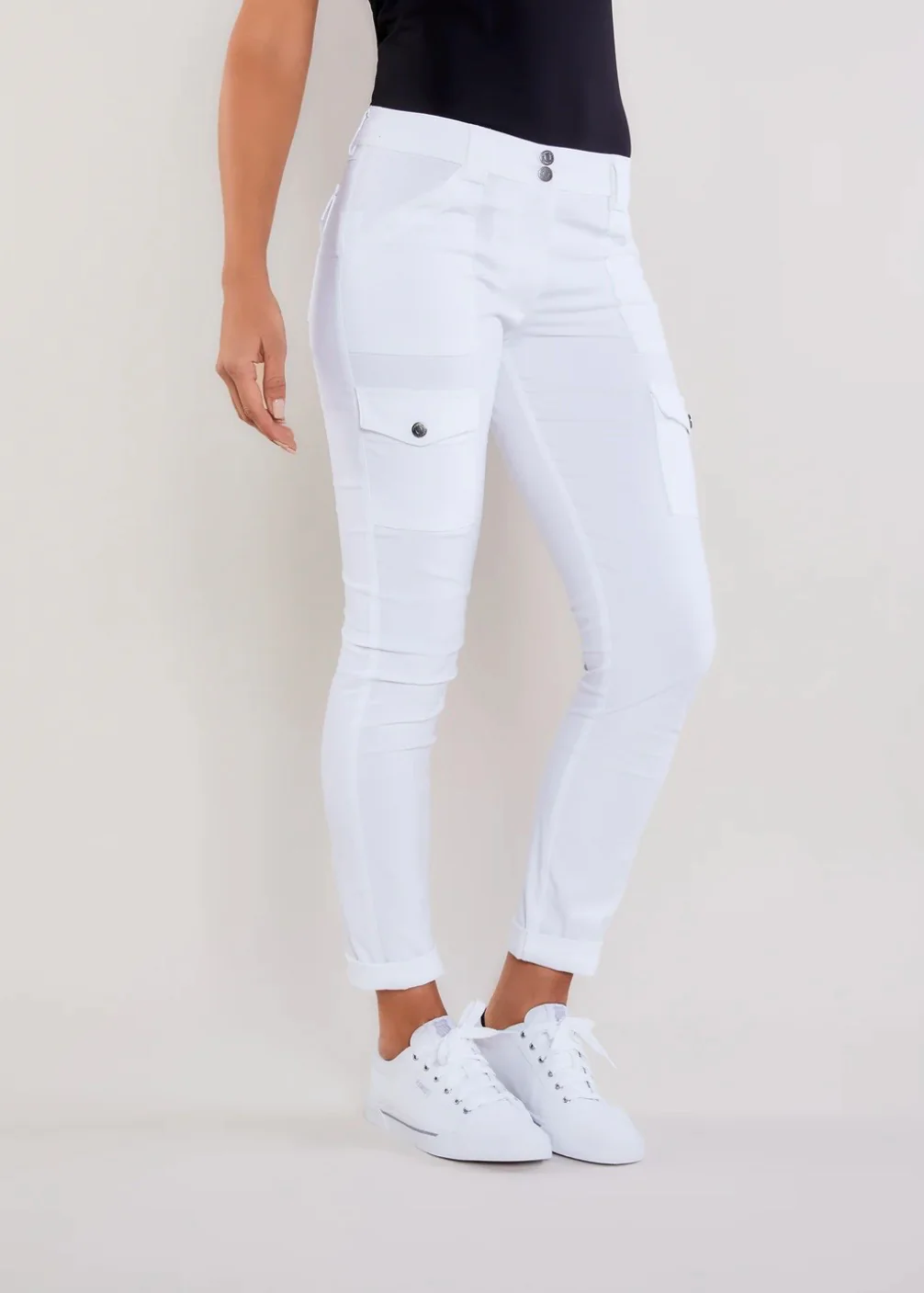Kate Skinny Cargo Pant in White - Image 4