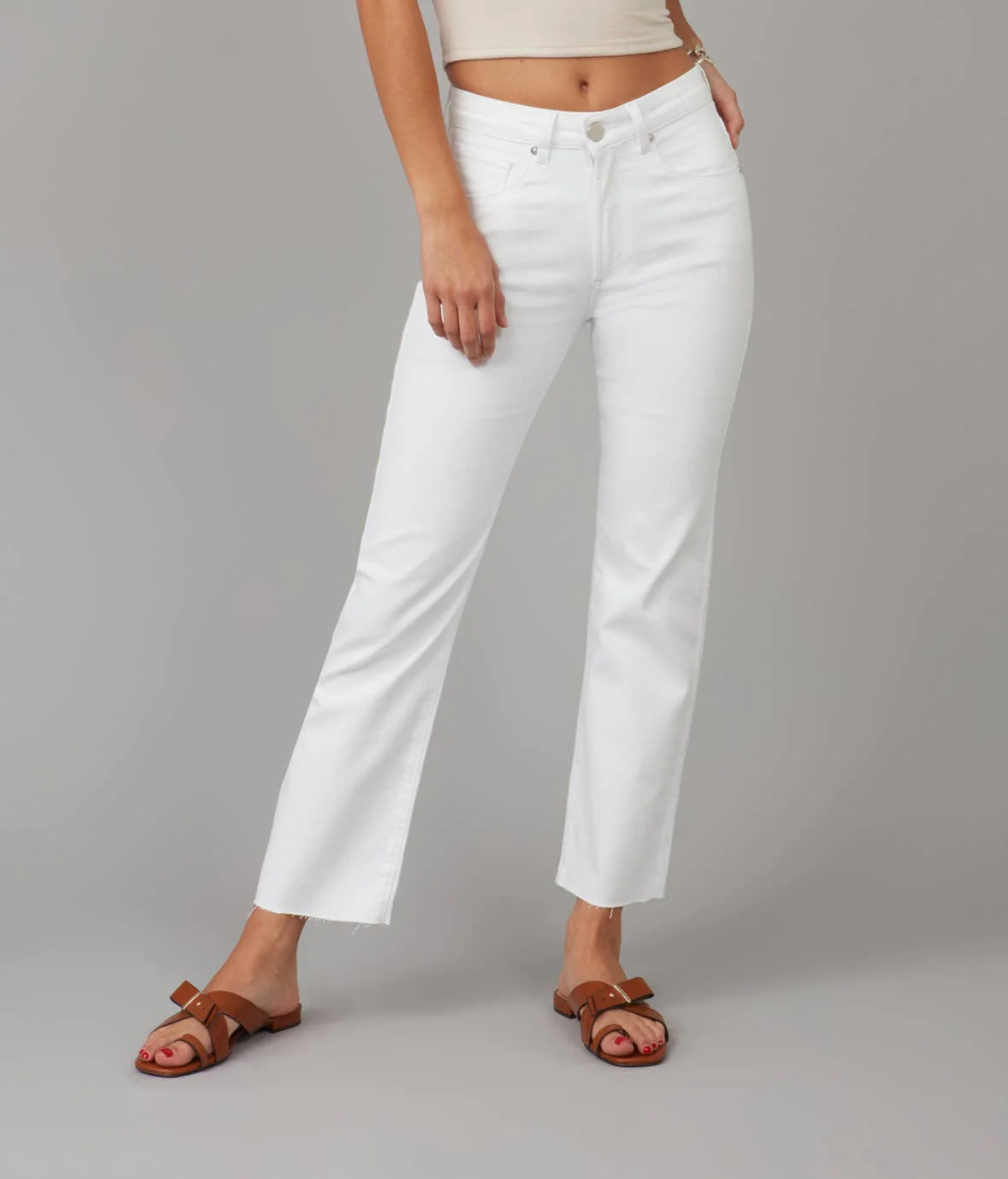 DENVER-White High Rise Straight Jeans 28" Inseam