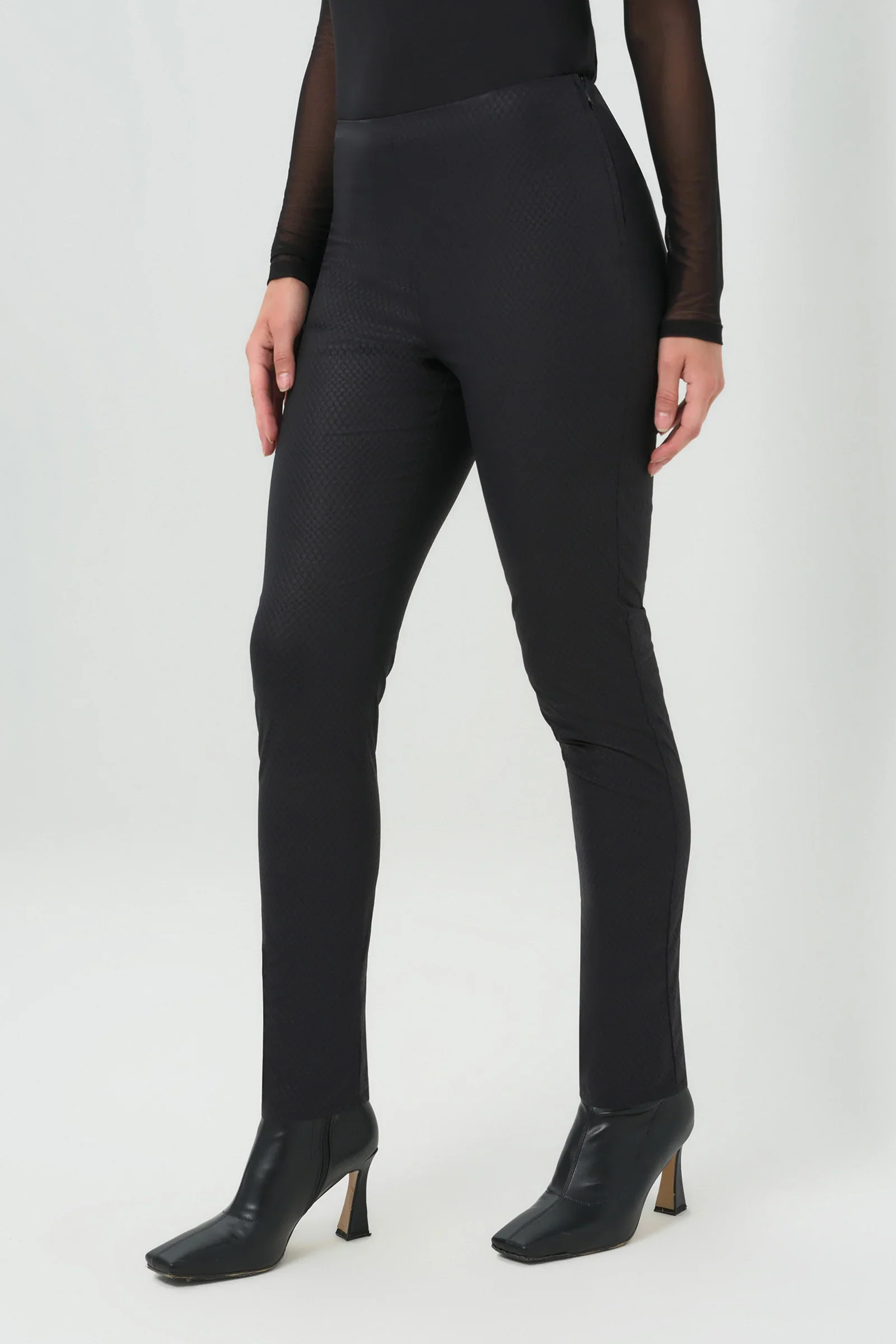 Embossed Ruby Ultra Light Pull-On Skin Pant - Image 5