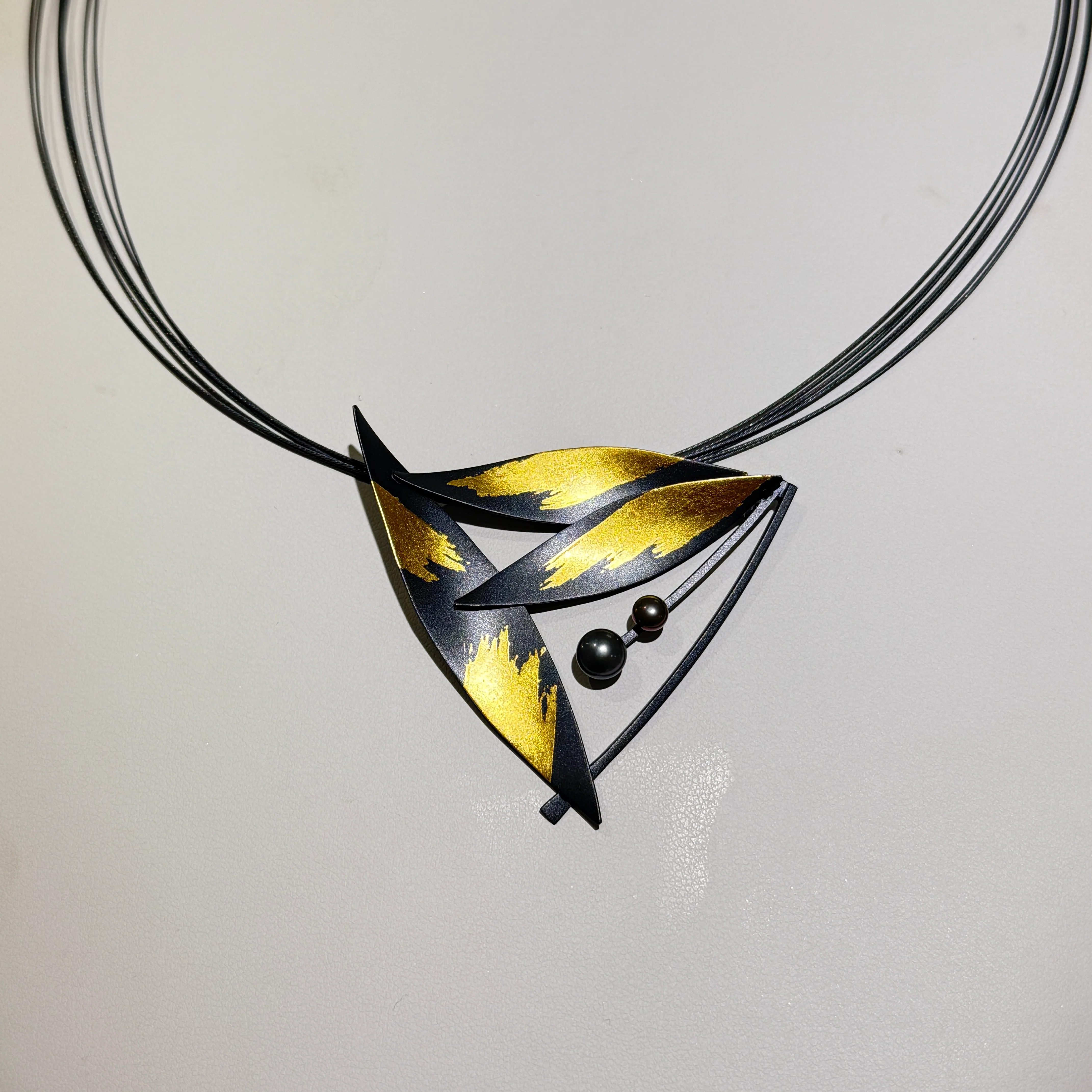Feather Pearl Necklace in Oxidized Silver - Image 2