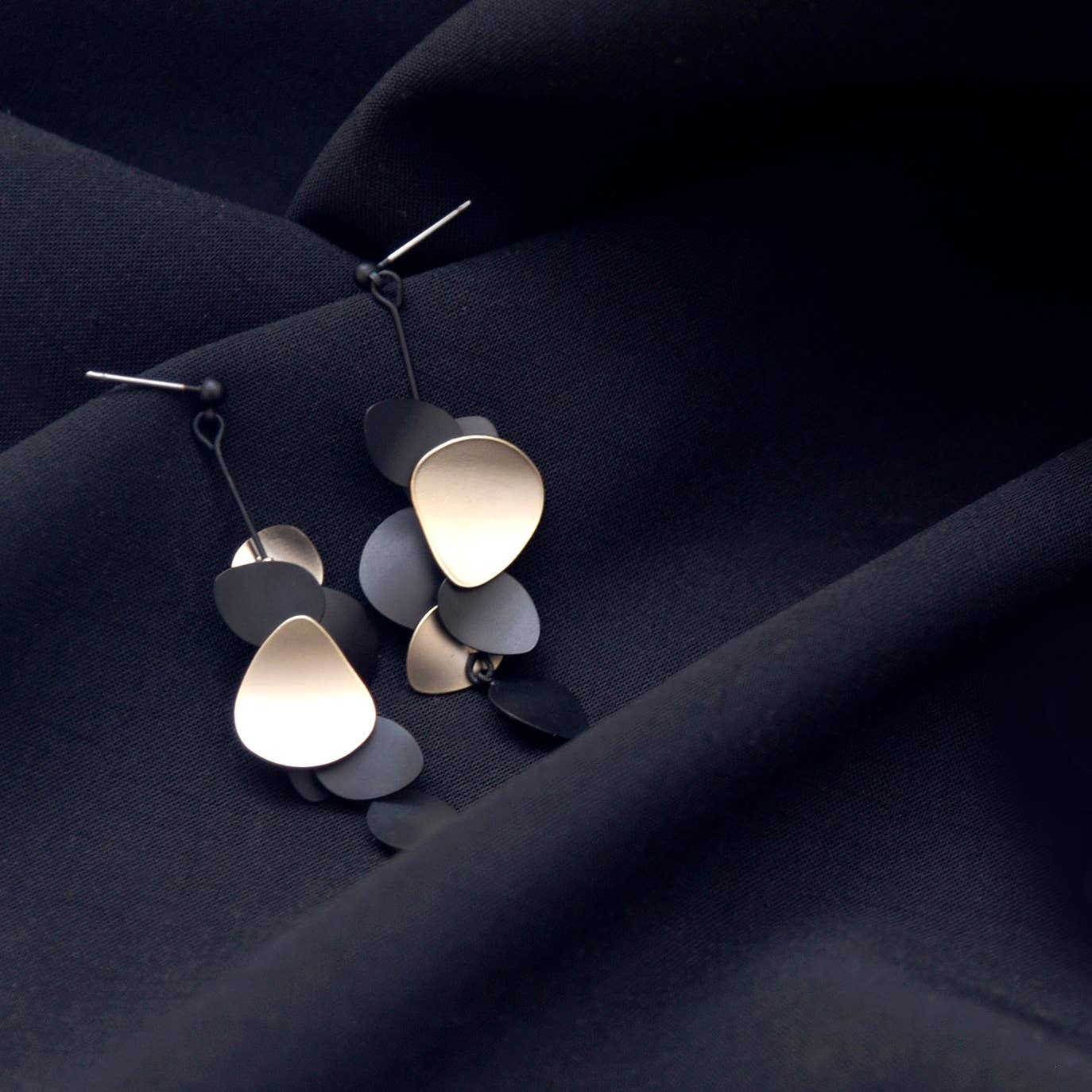 Florae Earrings - Image 2