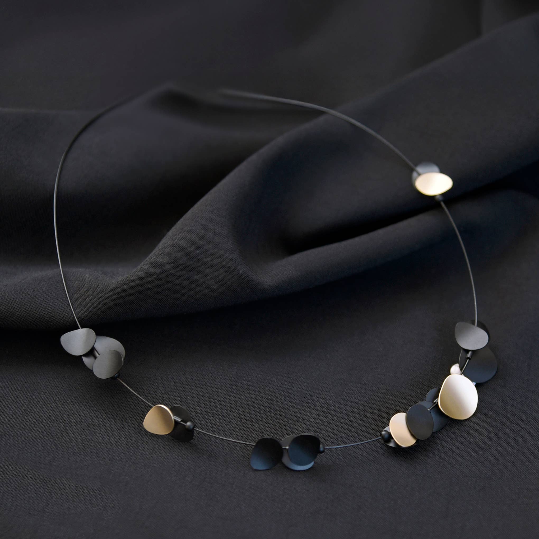Florae Necklace - Image 2