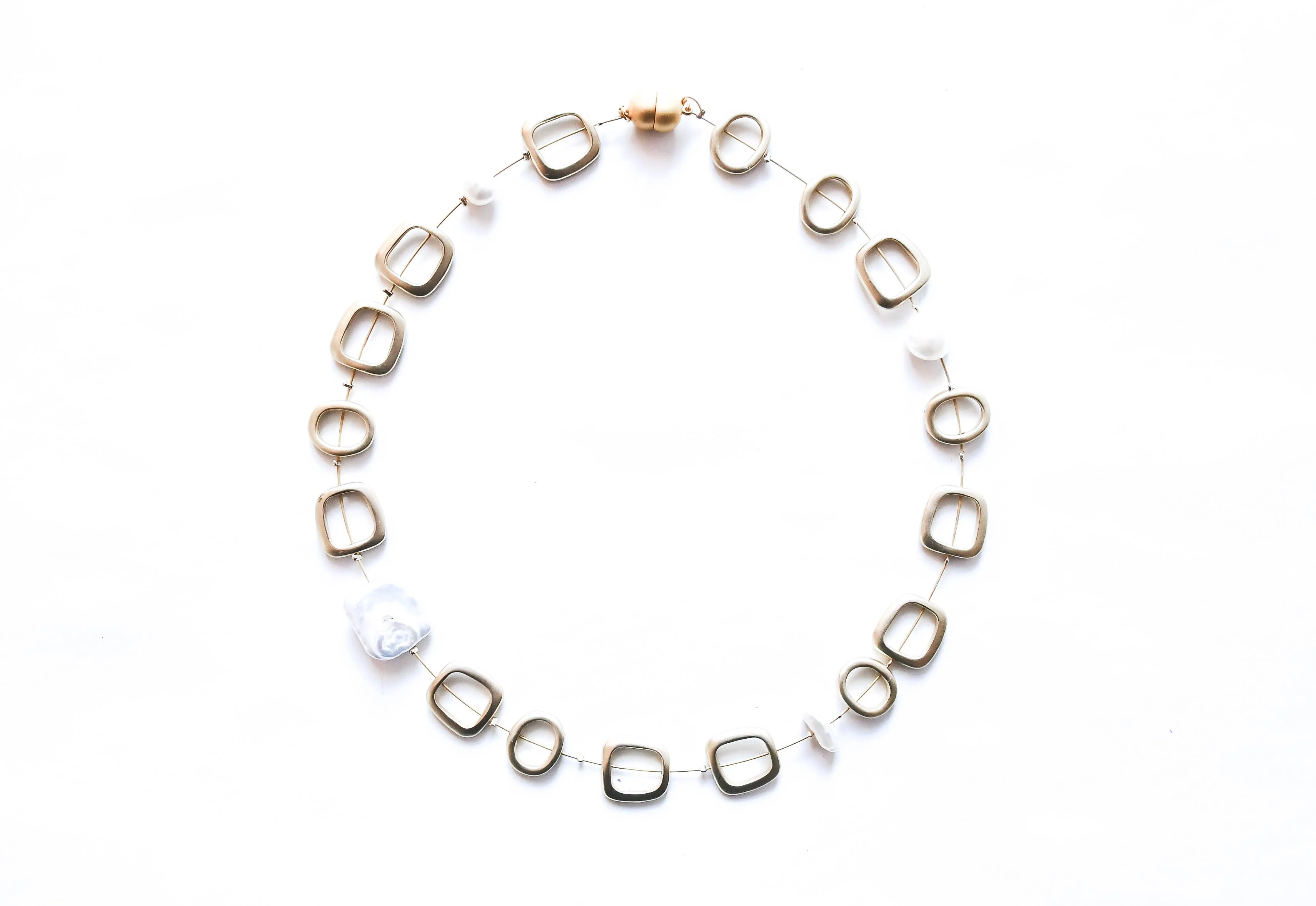 Gold Beaded Necklace with Freshwater Biwa Pearls Rings