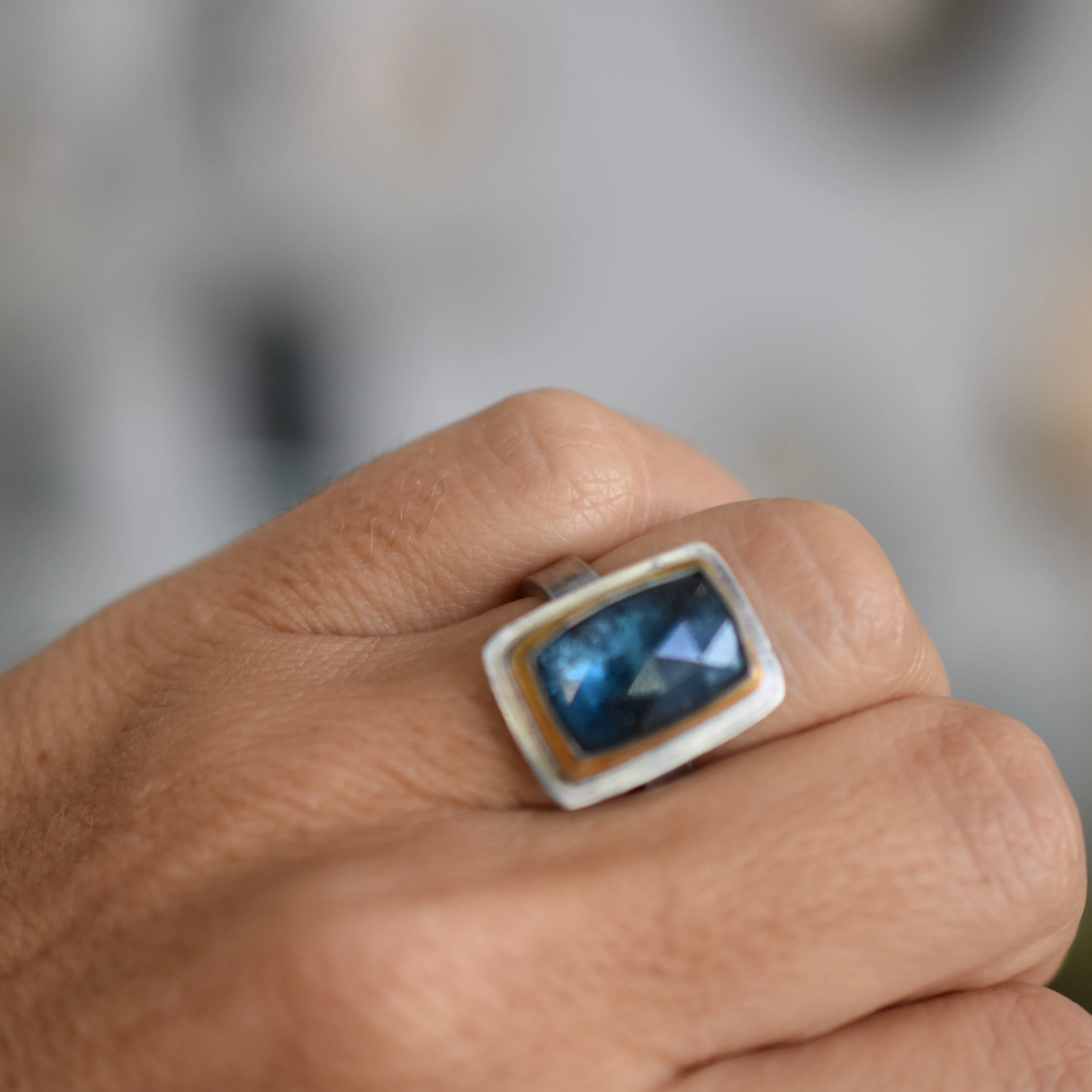 Rectangular Teal Kyanite Ring - Image 2