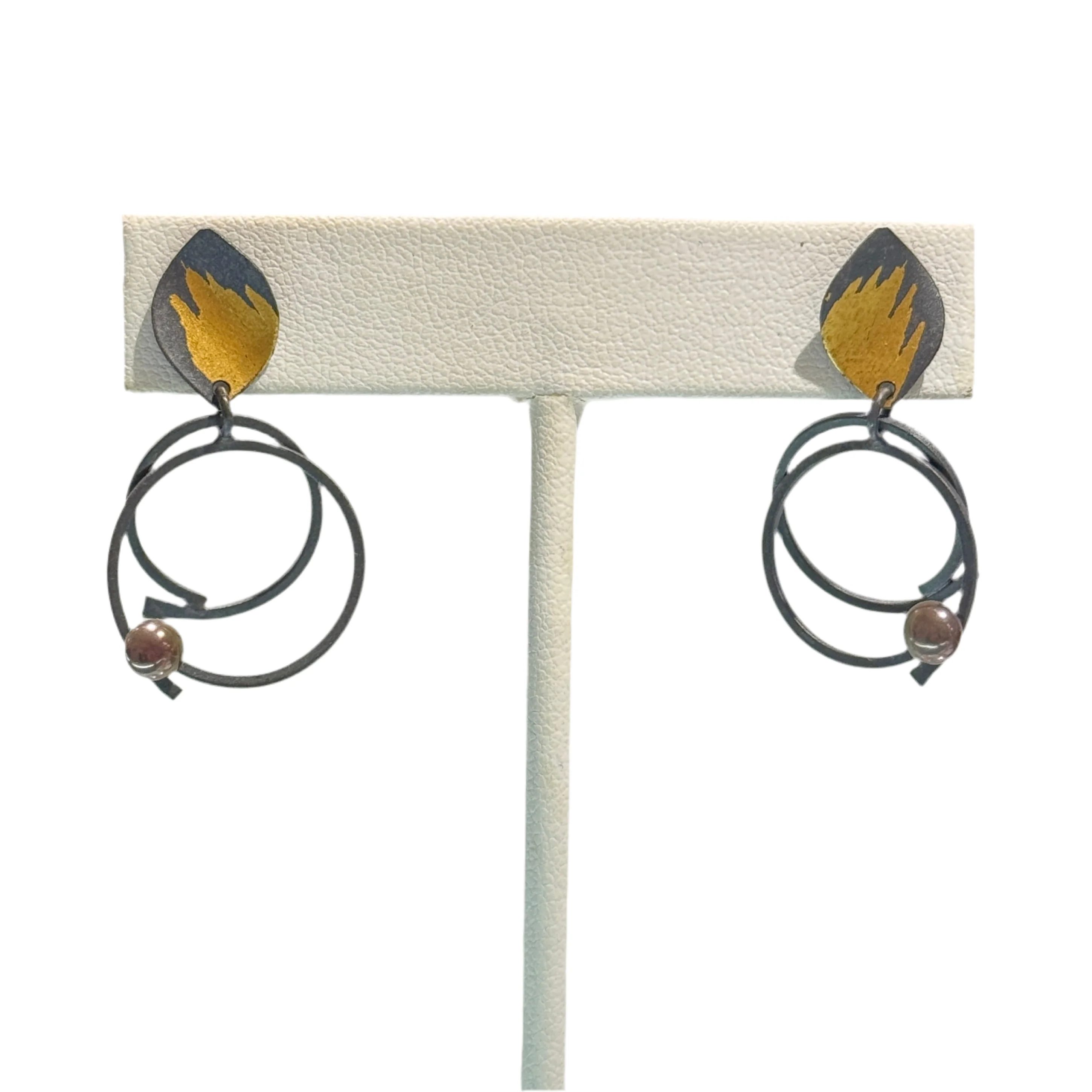 Stud Leaf Circles with Pearl Earrings in Oxidized Silver - Image 2