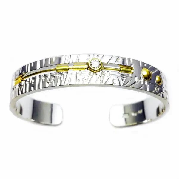 Time Traveler Slim Star Cuff with Diamond